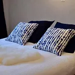 Vernieuwd Appartement Op 200M Van De Zee